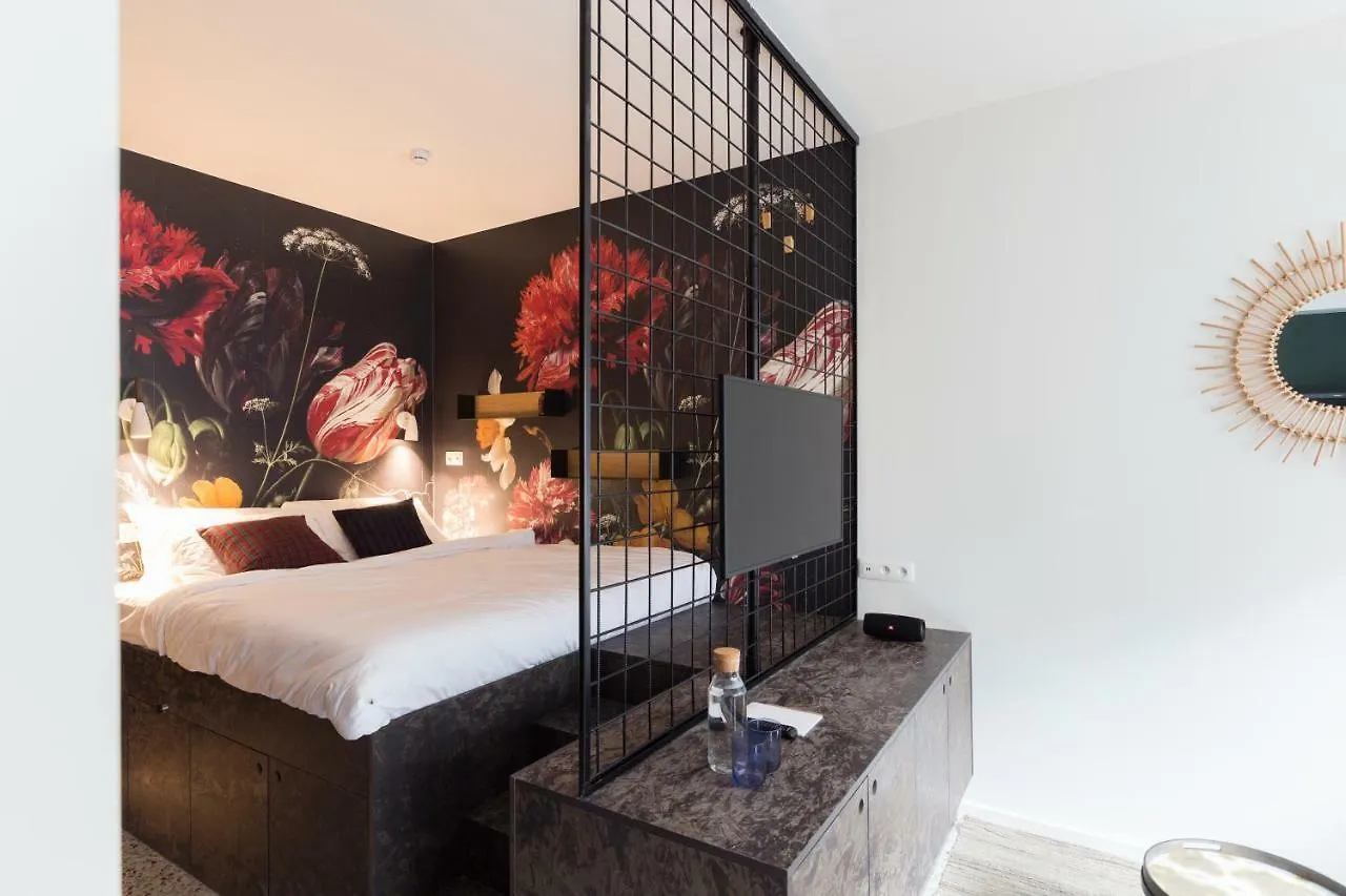 Yust Antwerp Hotel