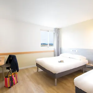 https://etap-hotel-frejus-st-raphael-centre.fr-provencehotel.com