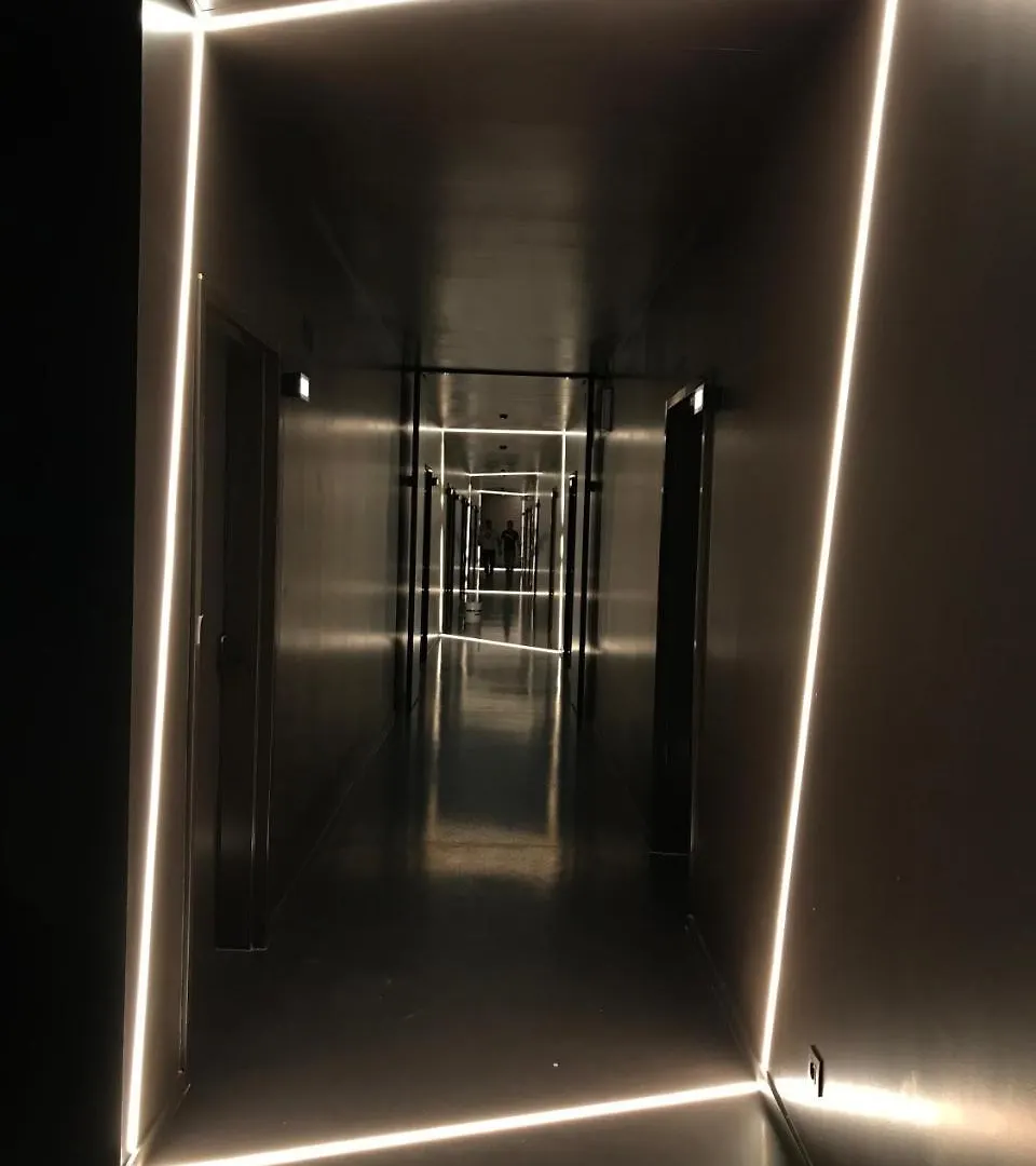 Yust Antwerp Otel 3*,  Belçika