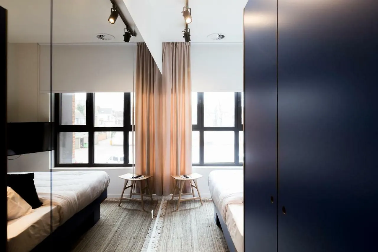 Yust Antwerp Otel