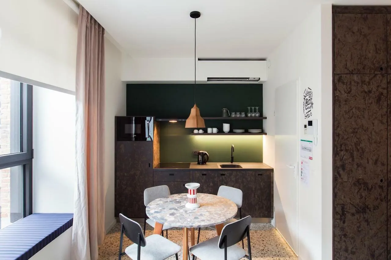 Yust Antwerp Otel